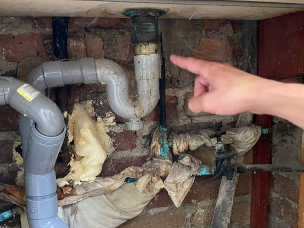 Best 24/7 water damage repair  in Silver Lake, OH